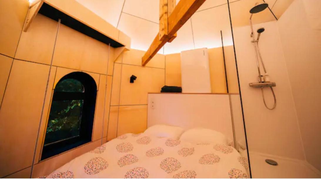 Le Pigeonnier - Tinyhouse En Plein Centre De Liege Hotel Екстериор снимка